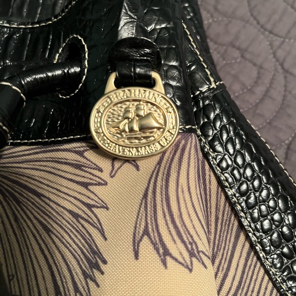 Brahmin Navy & Tan Shoulder Leaf Bucket Bag - Picture 9 of 9